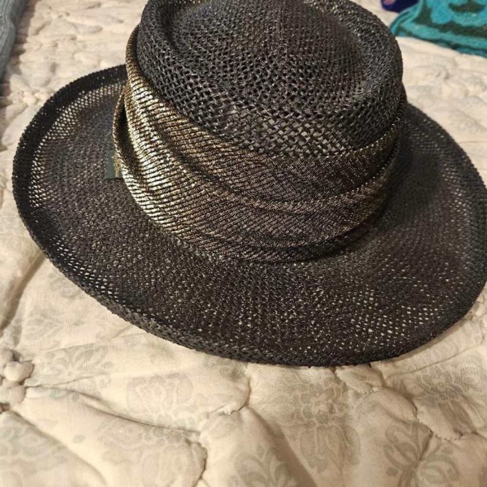 CHI CHI a classic black straw with subtle gold straw band.. fits  S/M